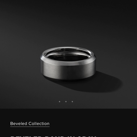 Titanium wedding band - Picture 8 of 9